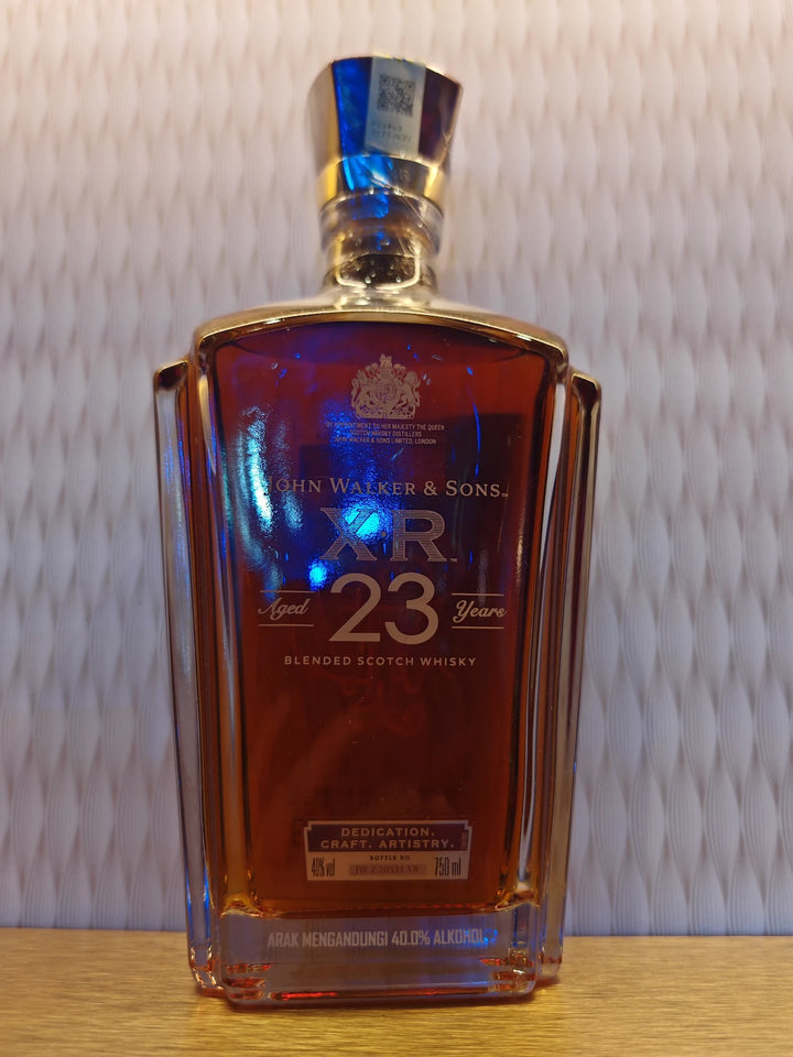 Review by Kelvin Wong