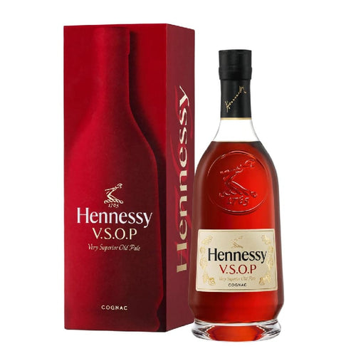 Hennesy VSOP (700ml / ABV: 40%)